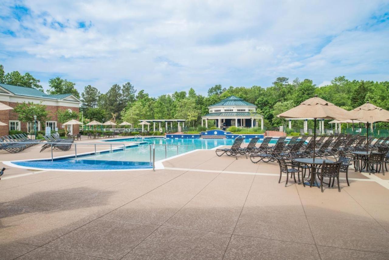 Hilton Vacation Club Greensprings Williamsburg Exterior photo